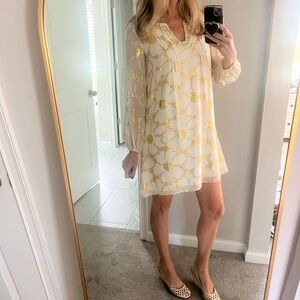 Lilly Colby Sleeved Dress Gold Metallic Floral 0